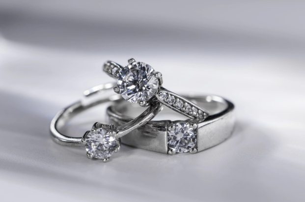 How Do You Choose an Engagement Ring That Truly Represents Your Relationship?