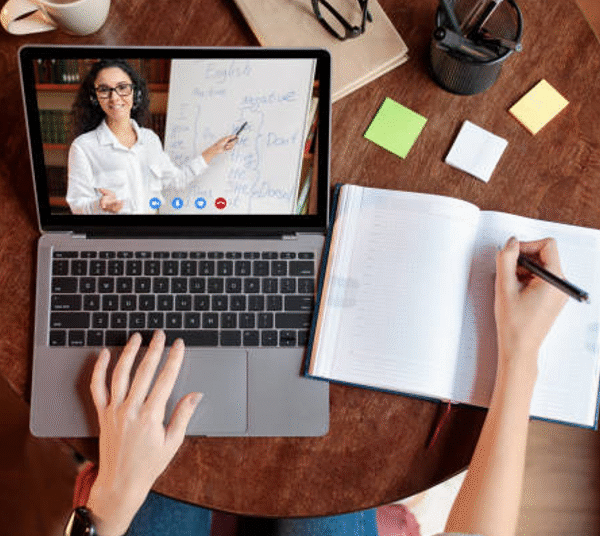 Online English Tutor UK: A Complete Guide for Scottish Curriculum Students