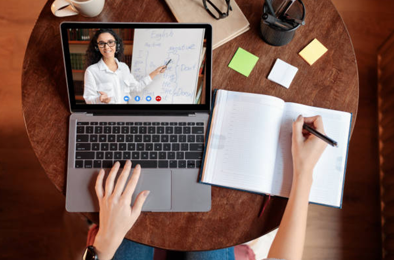 Online English Tutor UK: A Complete Guide for Scottish Curriculum Students