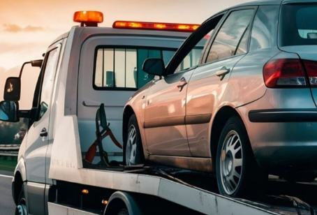 4 Things Every Driver Should Know Before Roadside Assistance Arrives